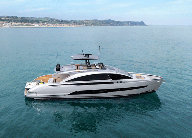 Ferretti Group lights up the Venice Boat Show with two world premieres.<br />
 